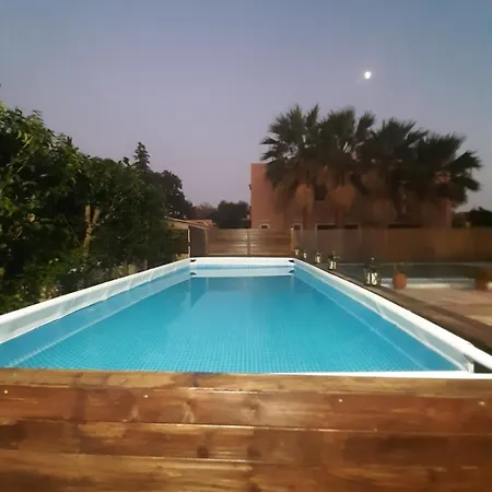 Villa Amazing House Pigi