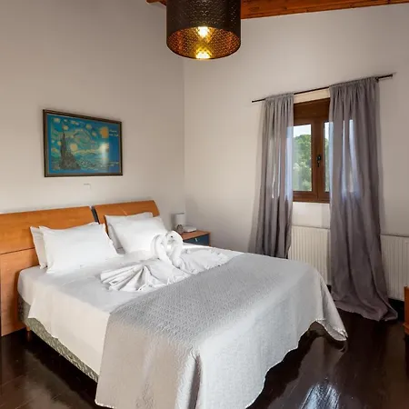 Villa Amazing House Pigi