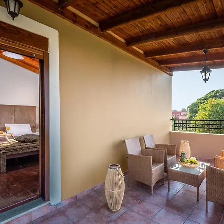 Villa Amazing House Pigi